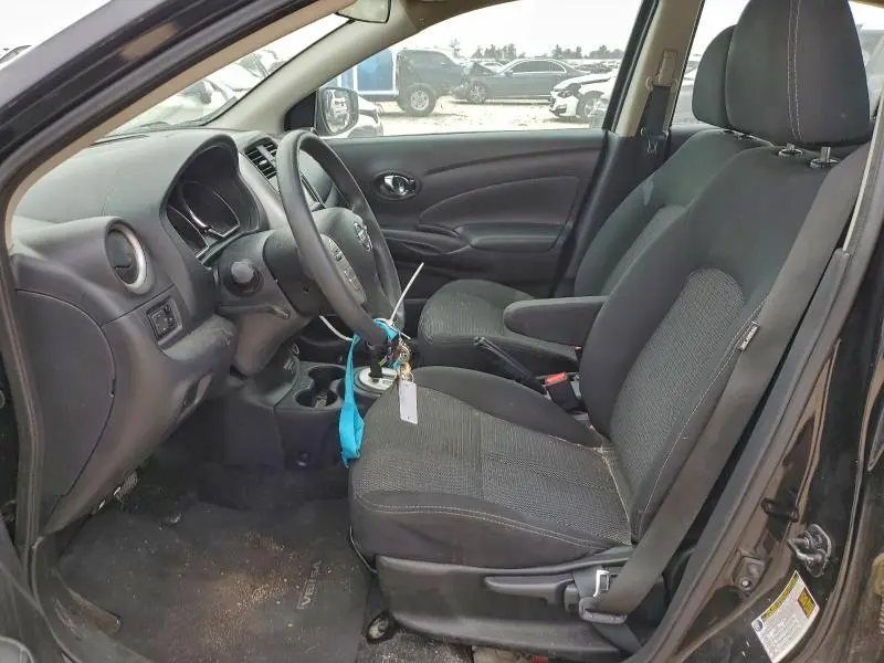 2019 NISSAN VERSA S  