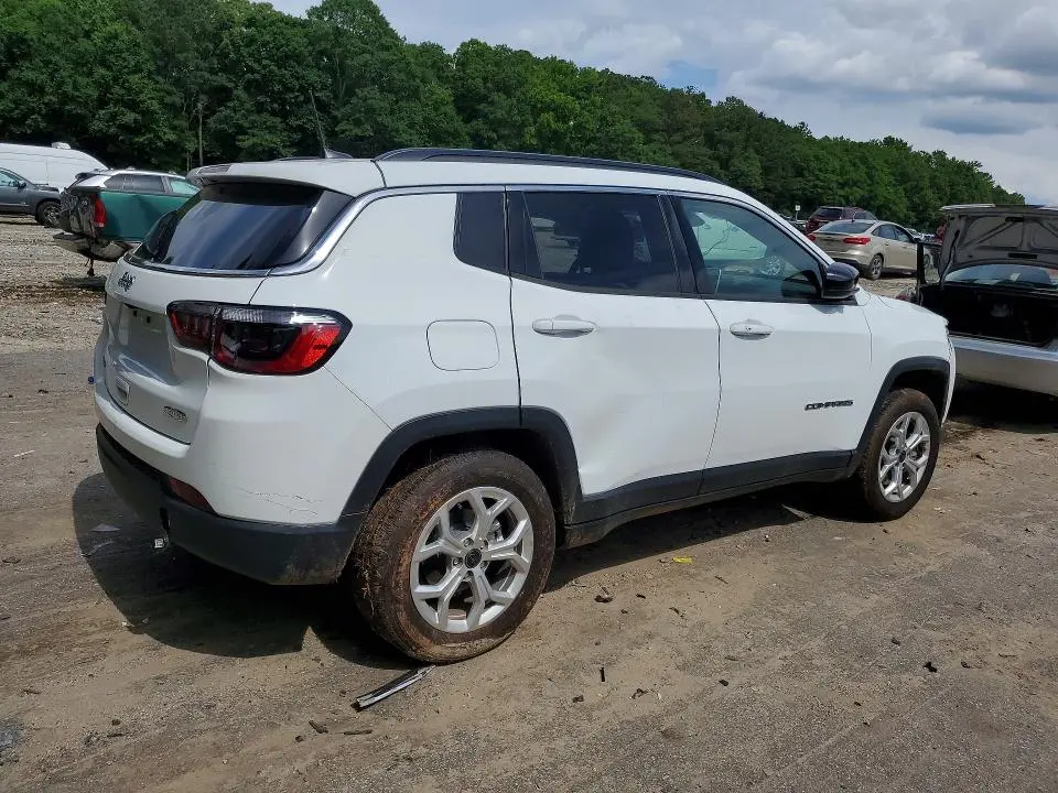 2025 JEEP COMPASS LATITUDE  