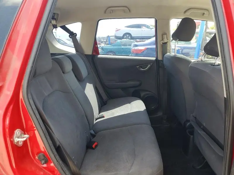 2013 HONDA FIT   