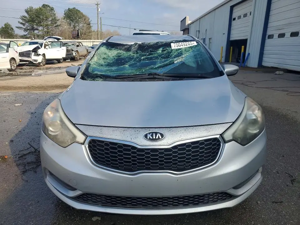 2015 KIA FORTE LX  