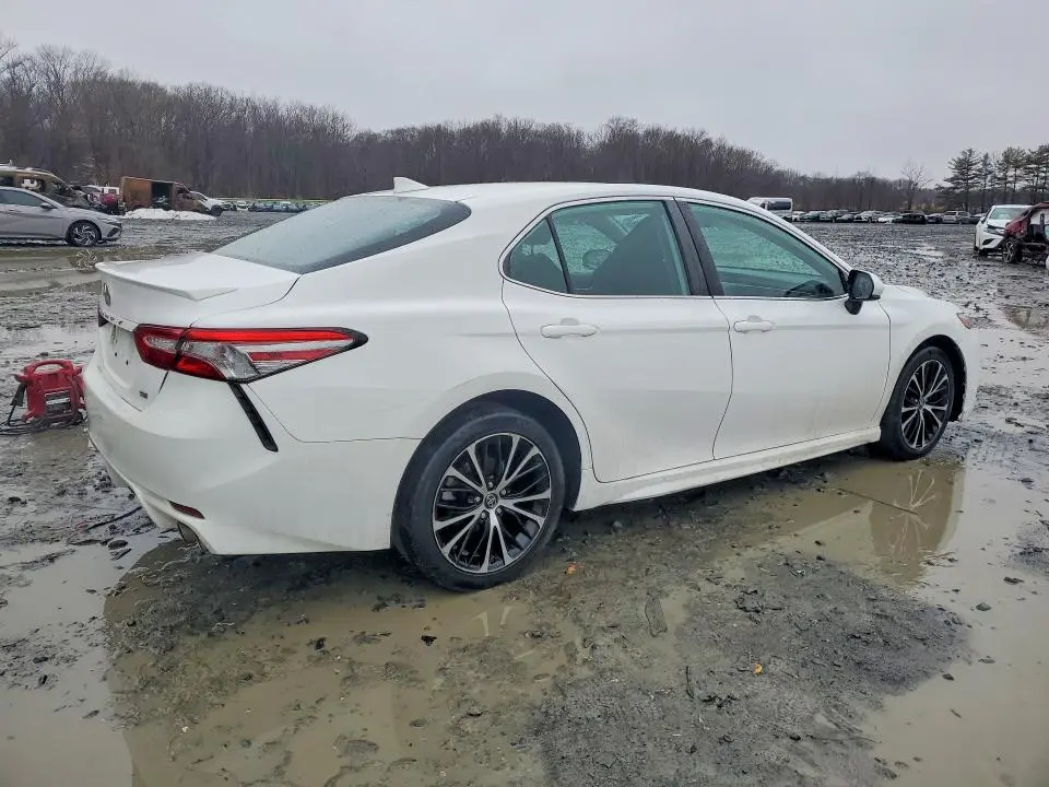 2019 TOYOTA CAMRY L  