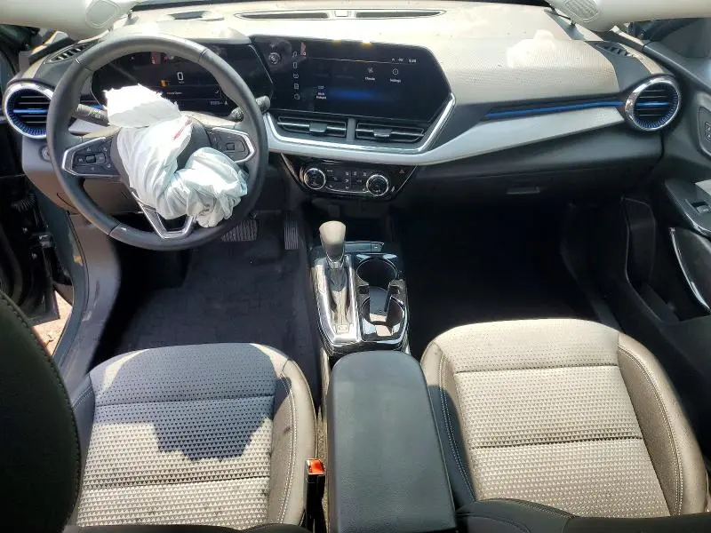 2025 CHEVROLET TRAX 1LT  