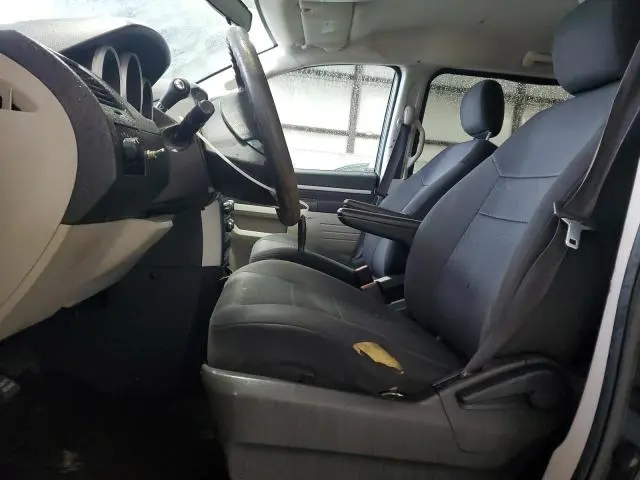 2010 DODGE GRAND CARAVAN SE  