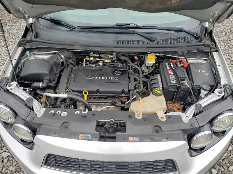 2014 CHEVROLET SONIC LT  