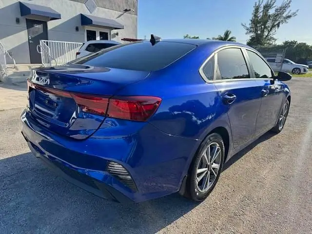 2022 KIA FORTE LXS  