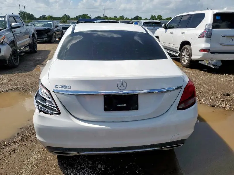 2017 MERCEDES-BENZ C 300  