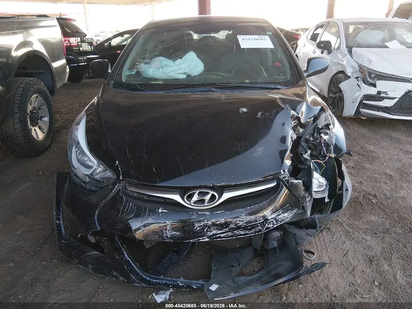 2014 HYUNDAI ELANTRA SE