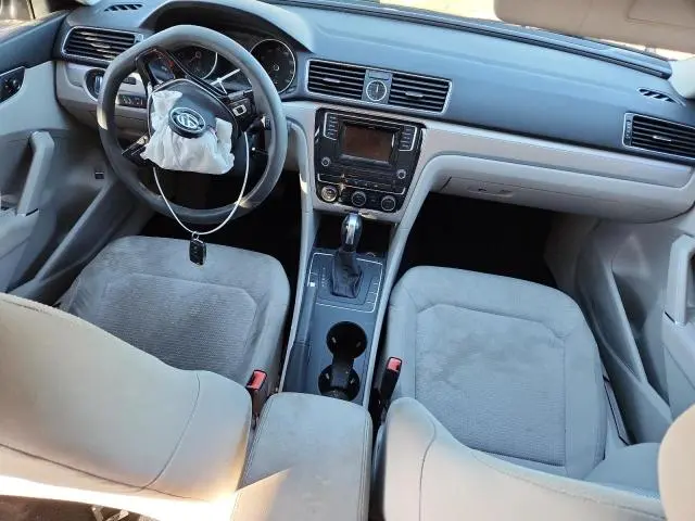 2016 VOLKSWAGEN PASSAT S  