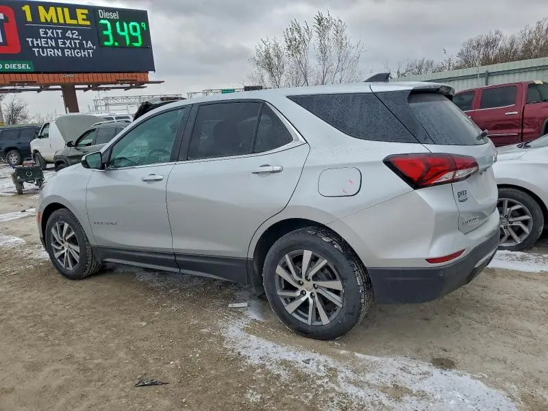 2022 CHEVROLET EQUINOX LT  
