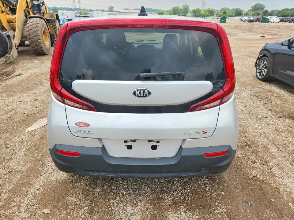 2021 KIA SOUL S  