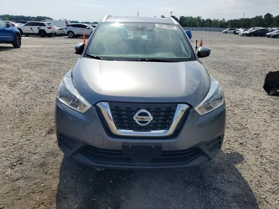 2020 NISSAN KICKS SV  