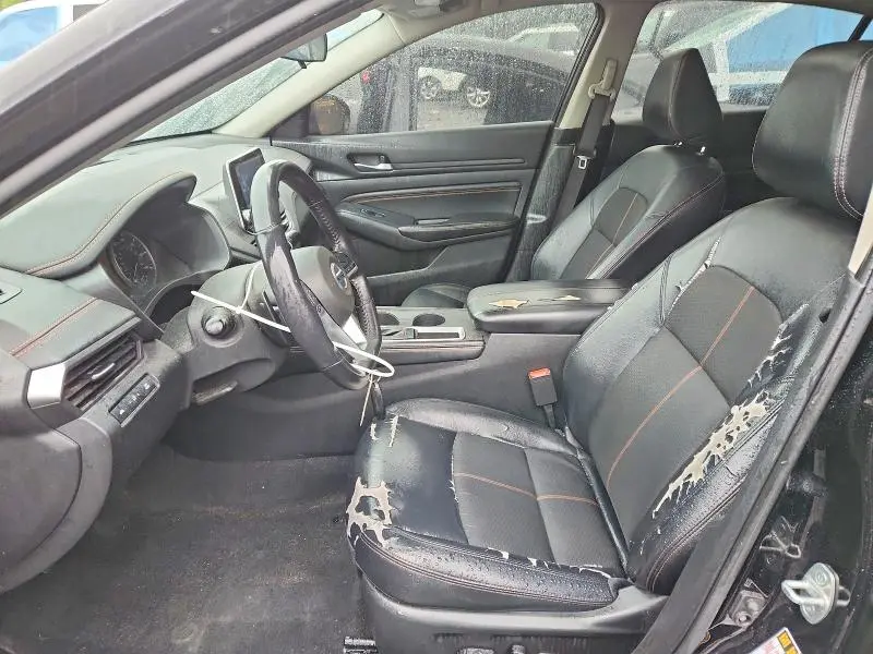 2021 NISSAN ALTIMA SR  