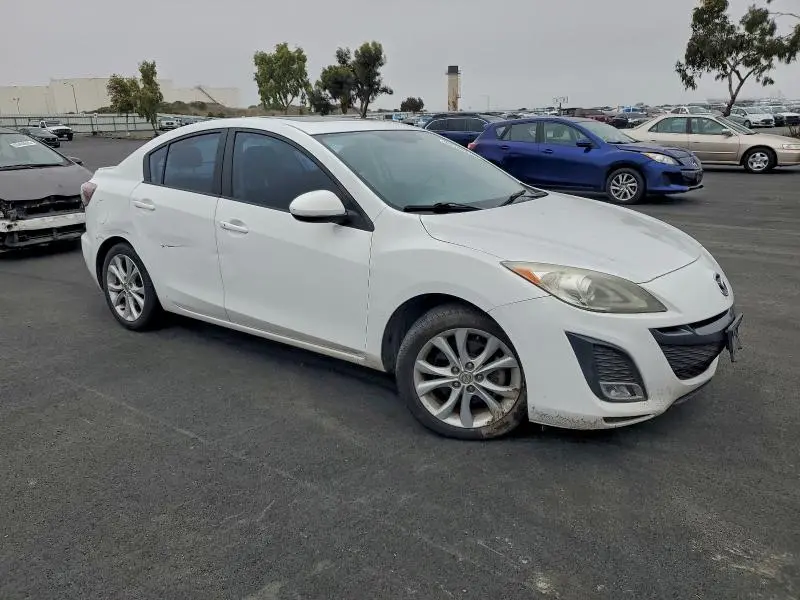 2010 MAZDA 3 S  