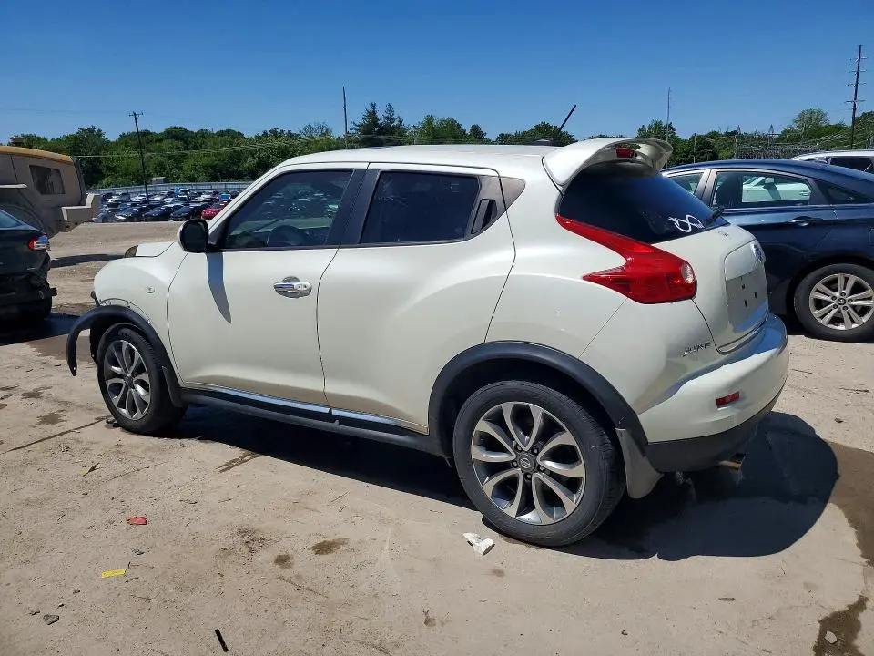 2011 NISSAN JUKE S  