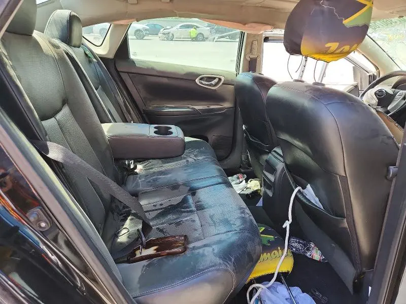 2015 NISSAN SENTRA SR  