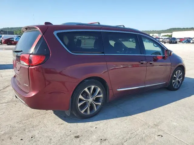 2017 CHRYSLER PACIFICA LIMITED  