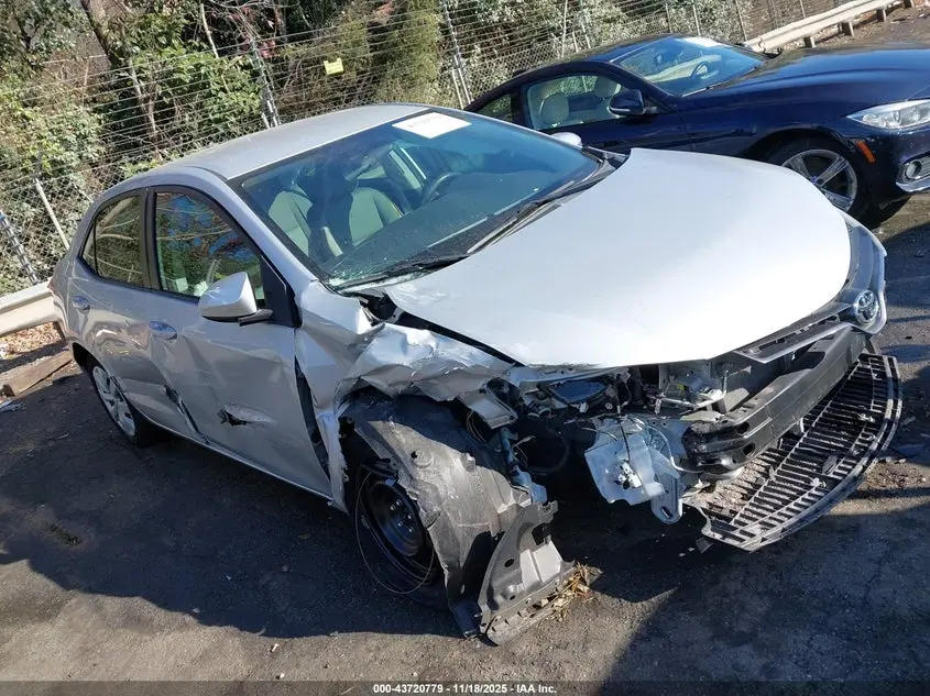 2016 TOYOTA COROLLA LE