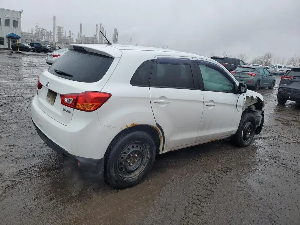 2013 MITSUBISHI RVR SE  