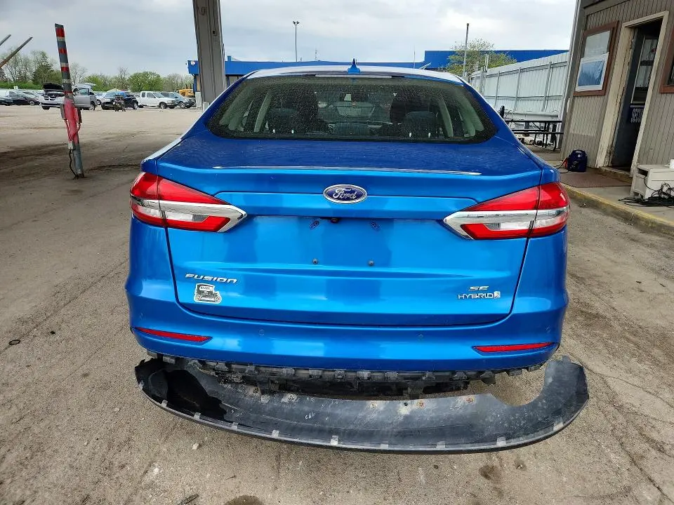 2019 FORD FUSION SE  