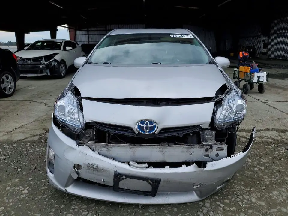 2010 TOYOTA PRIUS II  