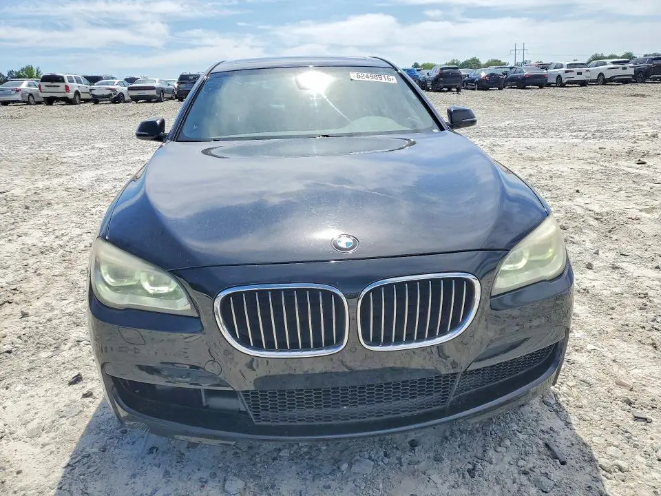 2013 BMW 750 I  