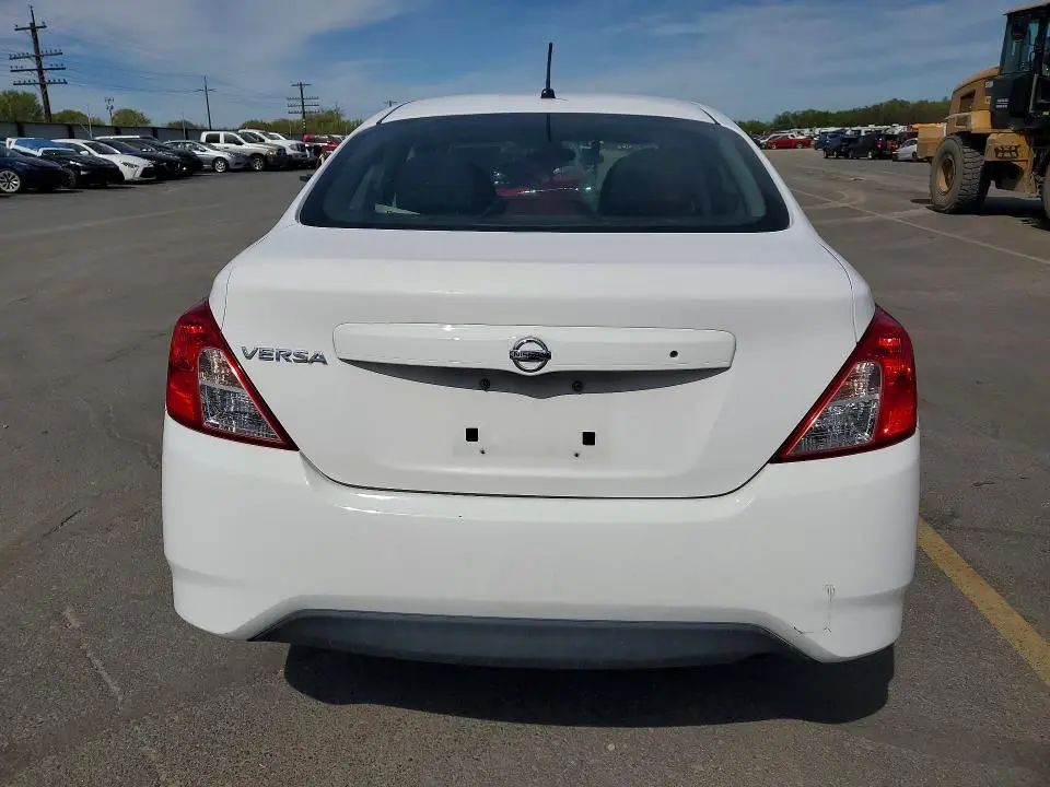 2017 NISSAN VERSA 1.6 S  