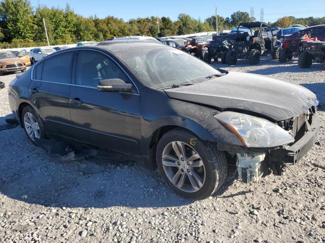 2010 NISSAN ALTIMA SR