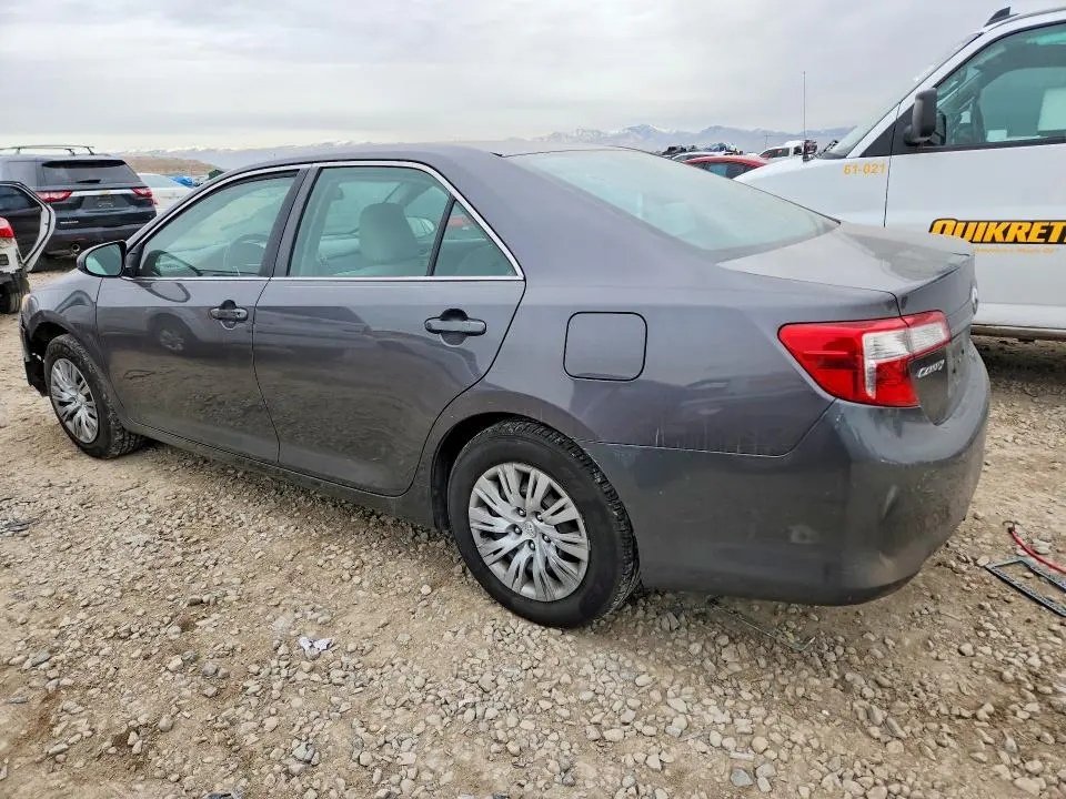 2014 TOYOTA CAMRY   