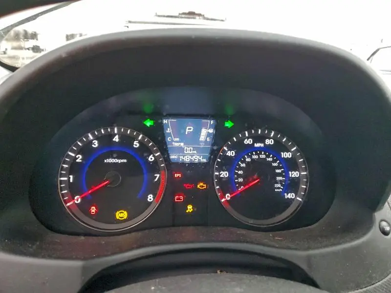 2013 HYUNDAI ACCENT GLS  