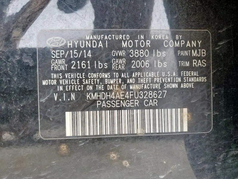 2015 HYUNDAI ELANTRA SE  