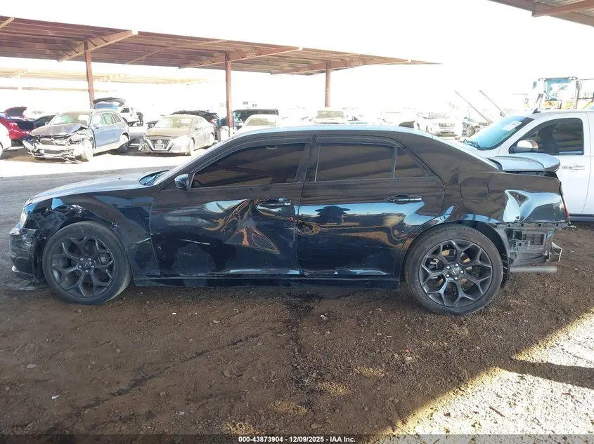 2019 CHRYSLER 300 300S