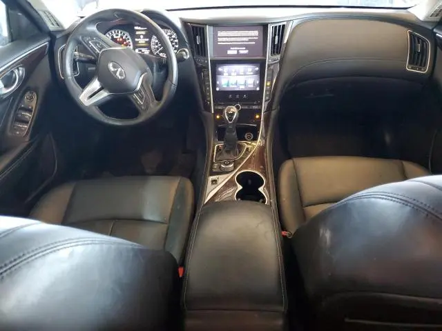 2018 INFINITI Q50 LUXE  