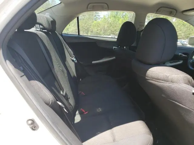 2013 TOYOTA COROLLA BASE  