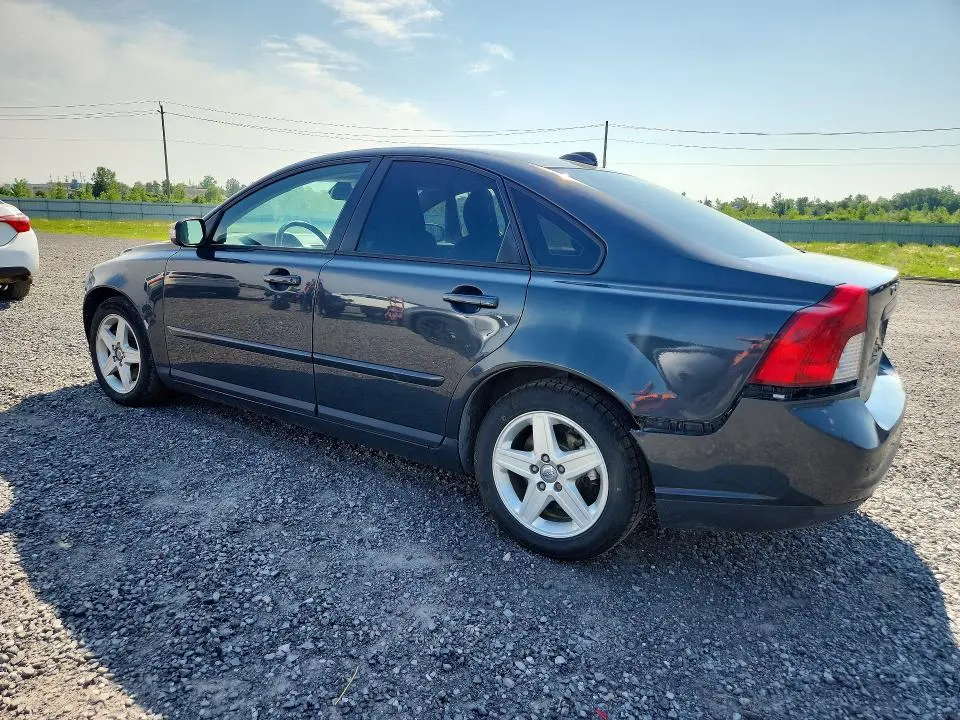 2010 VOLVO S40 2.4I  