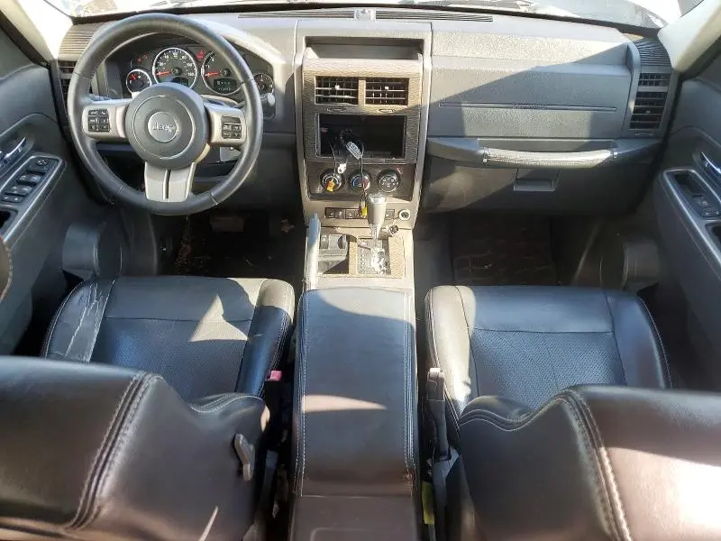 2012 JEEP LIBERTY JET  