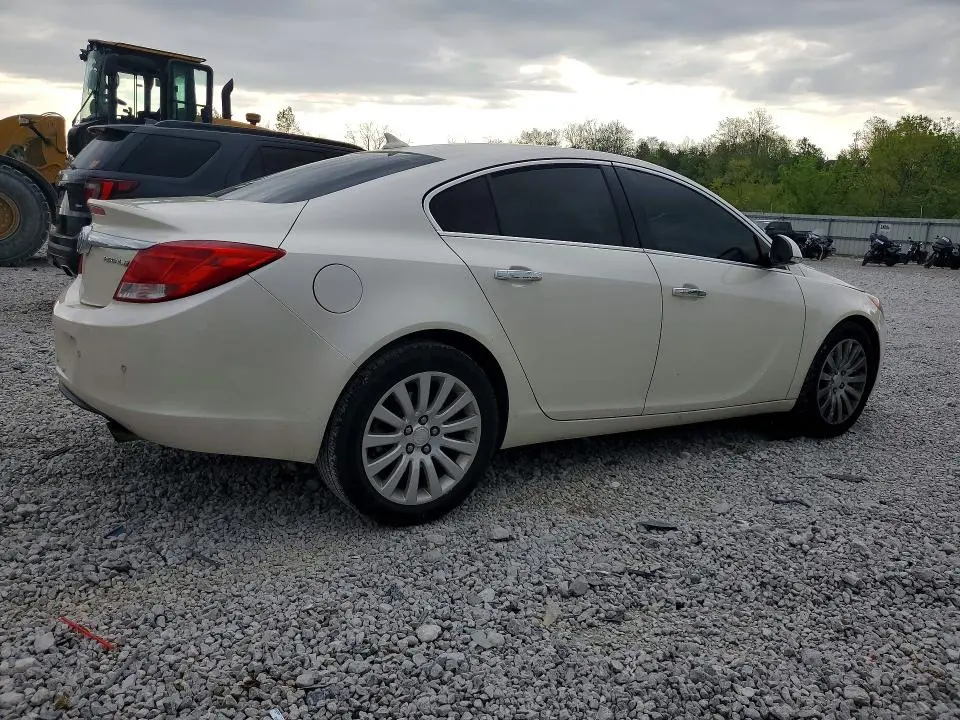 2013 BUICK REGAL PREMIUM  
