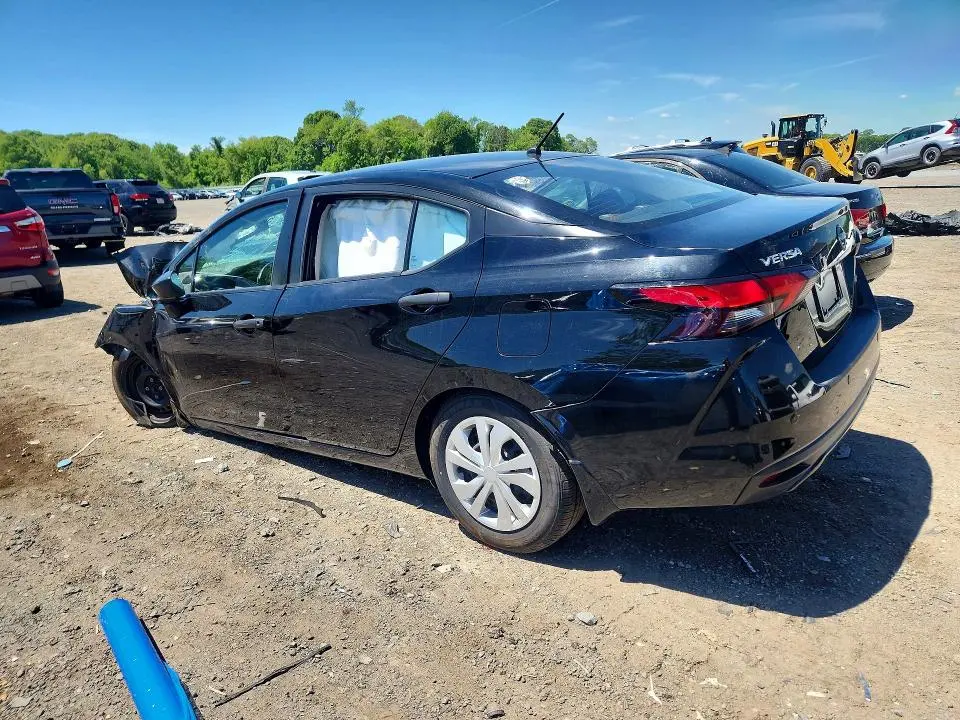 2024 NISSAN VERSA S  