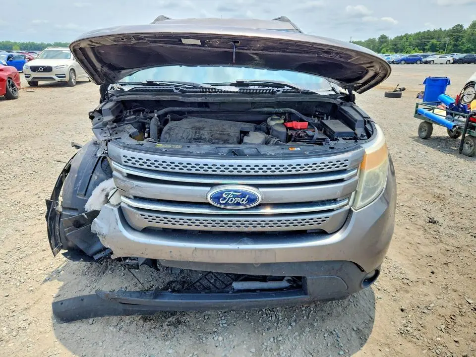 2011 FORD EXPLORER LIMITED  