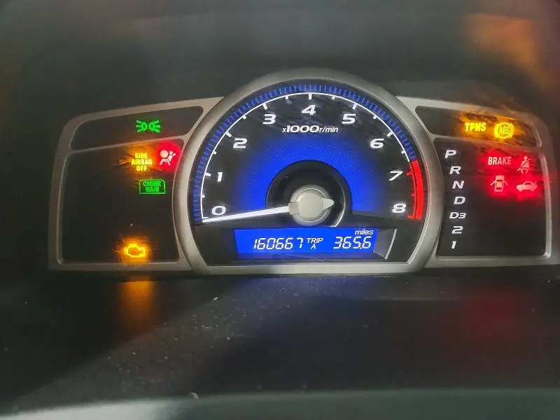 2011 HONDA CIVIC LX  