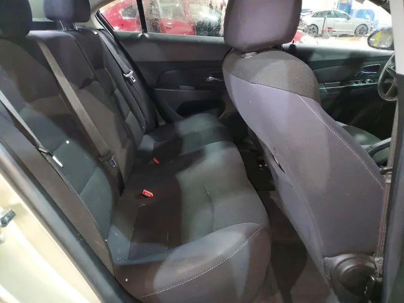 2015 CHEVROLET CRUZE LT  