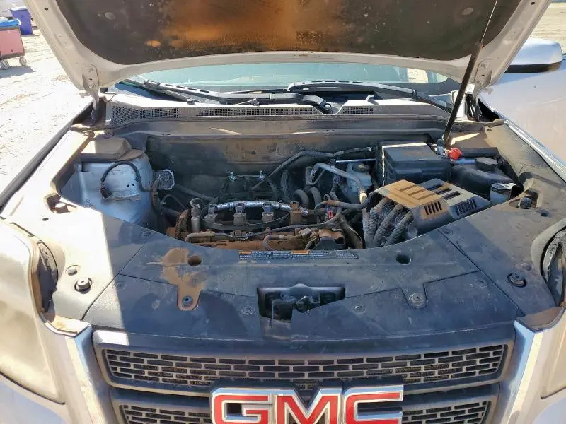 2015 GMC TERRAIN SLE  