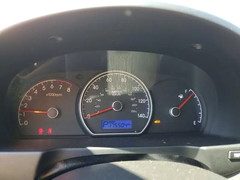 2010 HYUNDAI ELANTRA GLS  