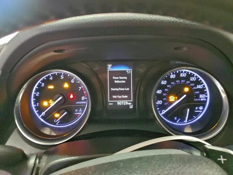 2019 TOYOTA CAMRY L  