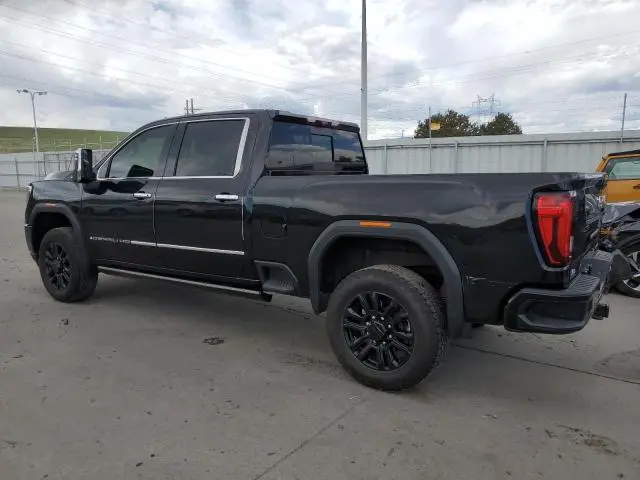 2022 GMC SIERRA K2500 DENALI  