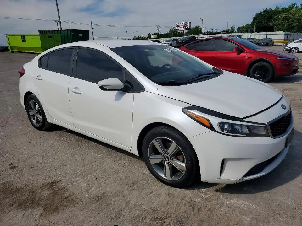 2018 KIA FORTE LX  