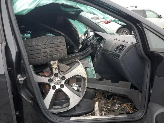 2017 VOLKSWAGEN GTI S  