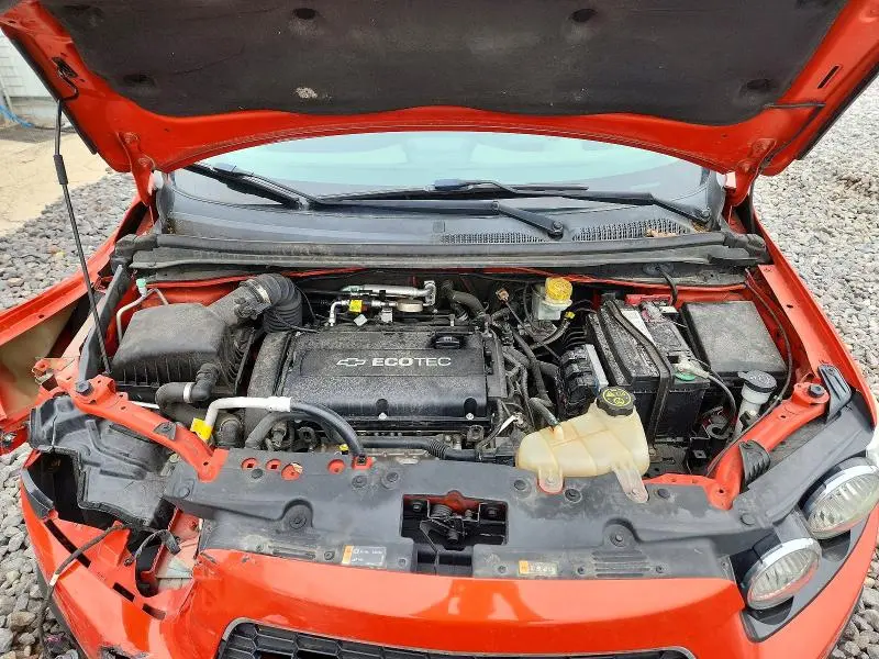 2013 CHEVROLET SONIC LT  