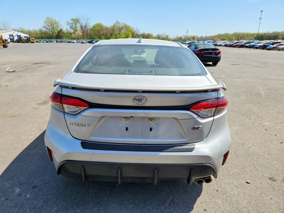 2024 TOYOTA COROLLA SE  