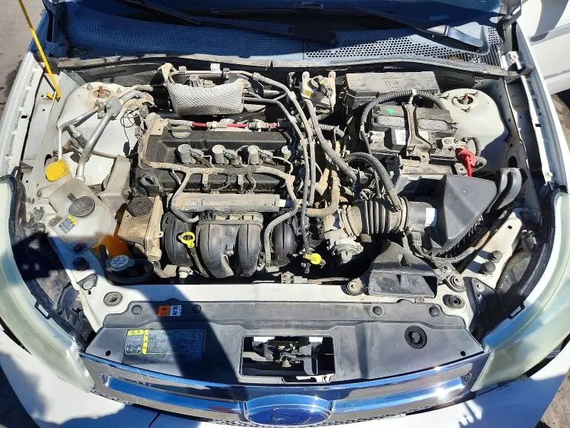 2010 FORD FOCUS SE  