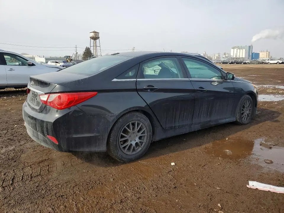 2014 HYUNDAI SONATA GLS  